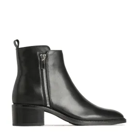 KENAI LEATHER ZIPPER ANKLE BOOTS