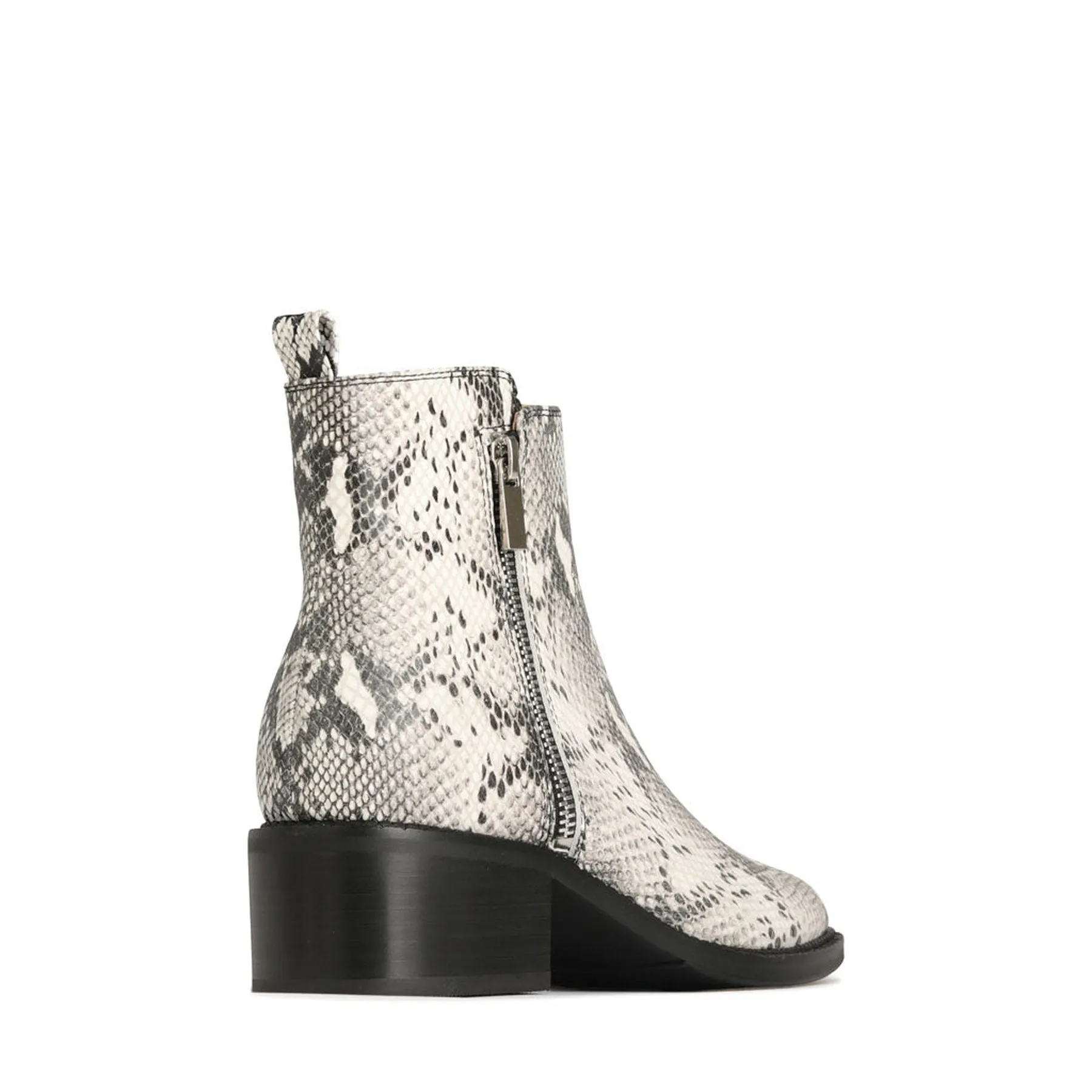 KENAI LEATHER ZIPPER ANKLE BOOTS