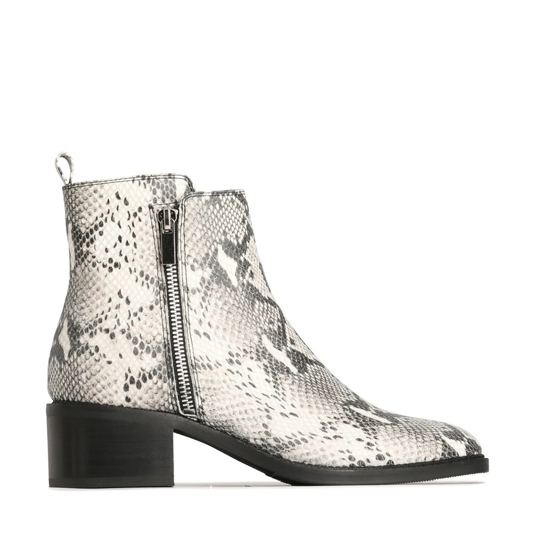 KENAI LEATHER ZIPPER ANKLE BOOTS