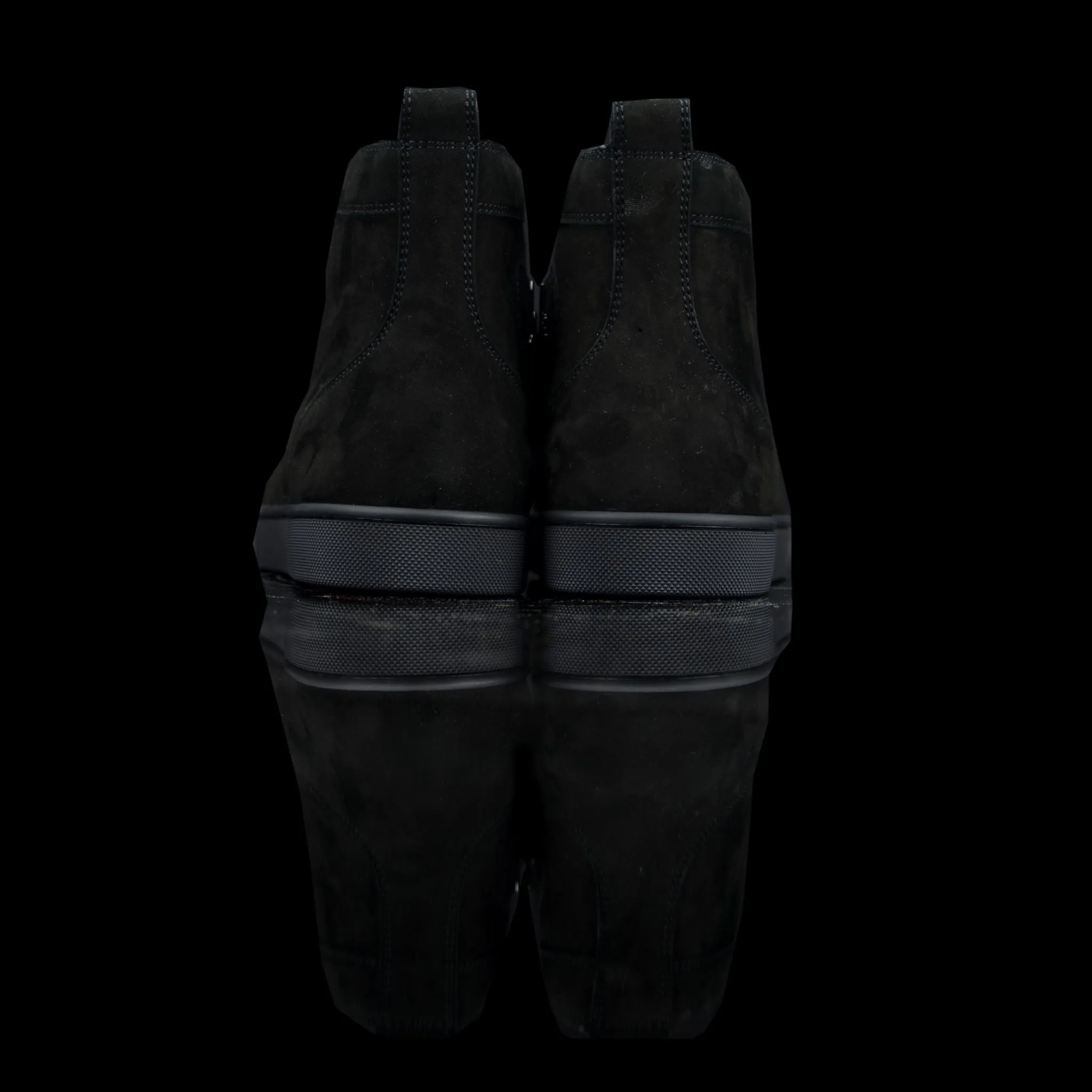 Louis Spikes Flat Suede