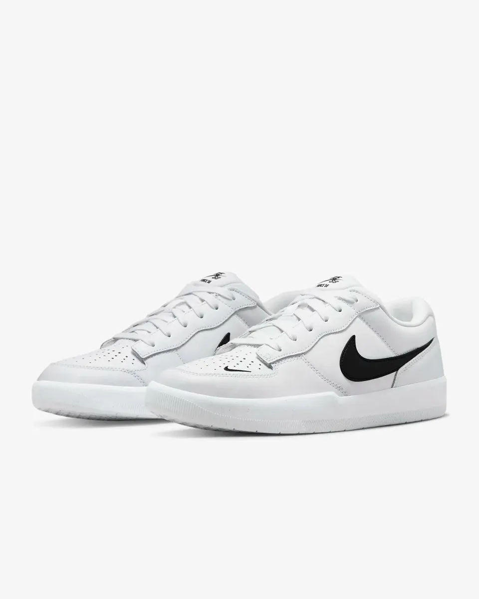 Nike SB Force 58 Premium in White/Black