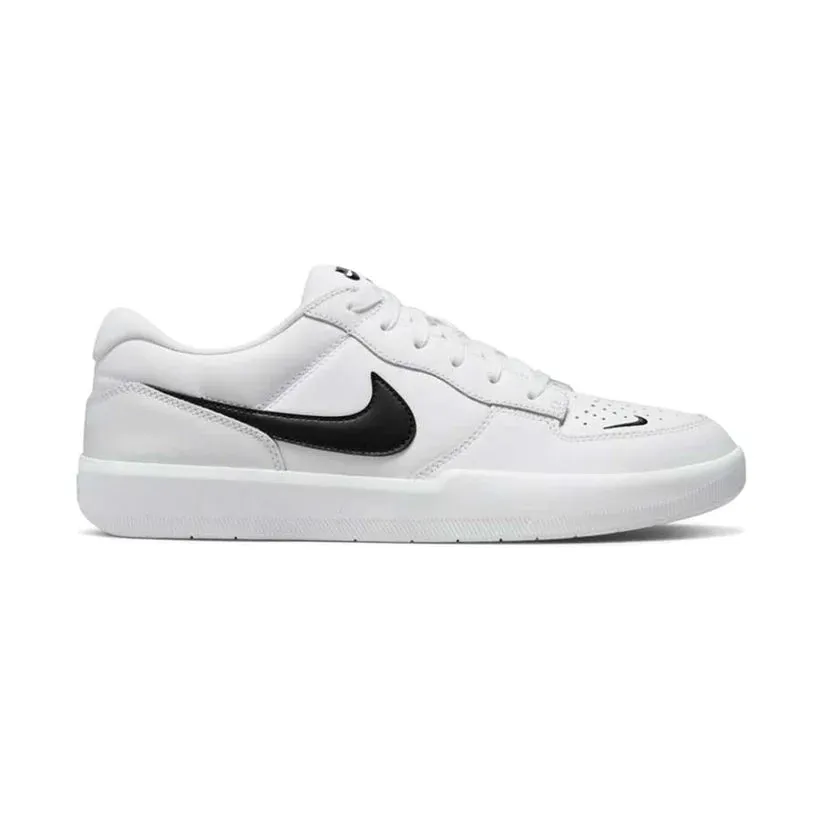 Nike SB Force 58 Premium in White/Black