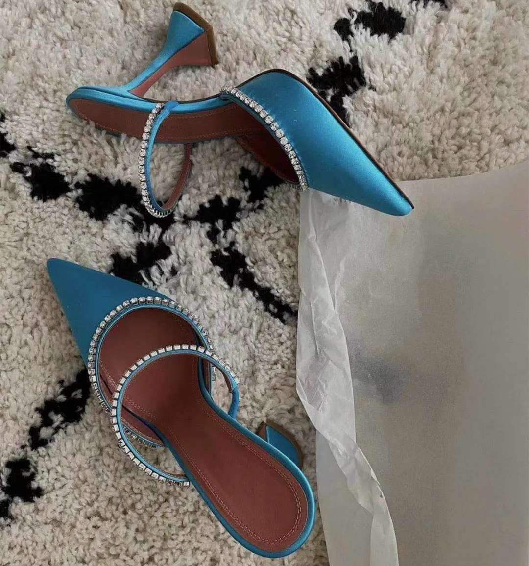 Rhinestones satin Pointed toe