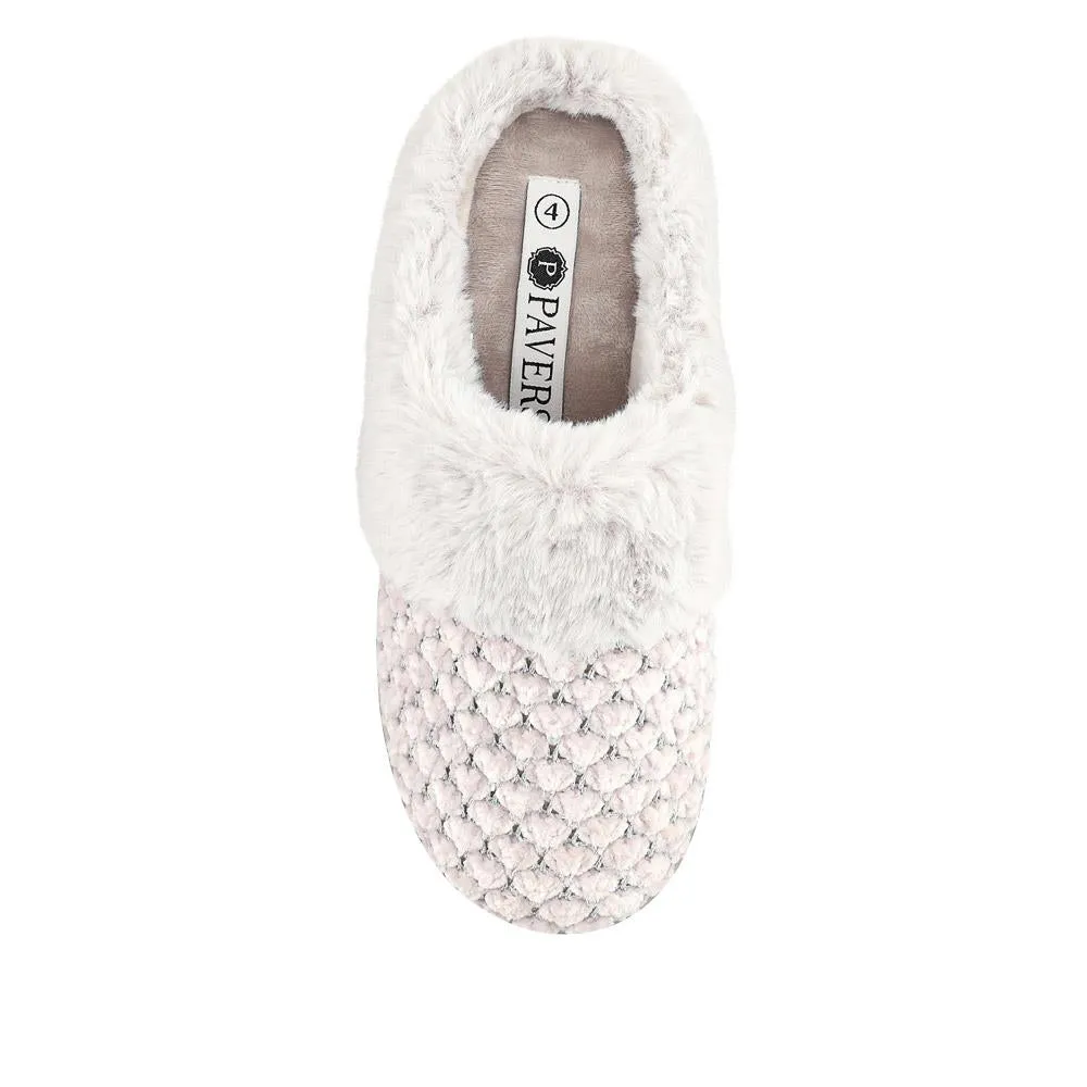 Warm-Lined Lightweight Slippers - GALOP40011 / 326 028